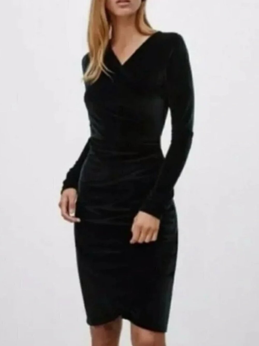 Aritzia Wilfred Free Velvet Long Sleeve Dress Black, Size XS